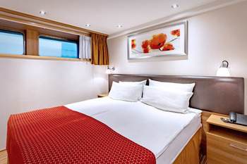 2-bed outside cabin, S